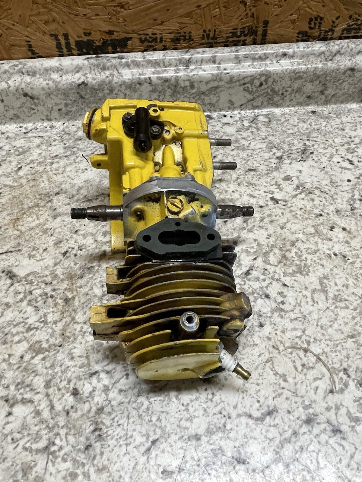 OEM Vintage McCulloch Chainsaw Engine, Untested, Unknown Model, Spins Freely