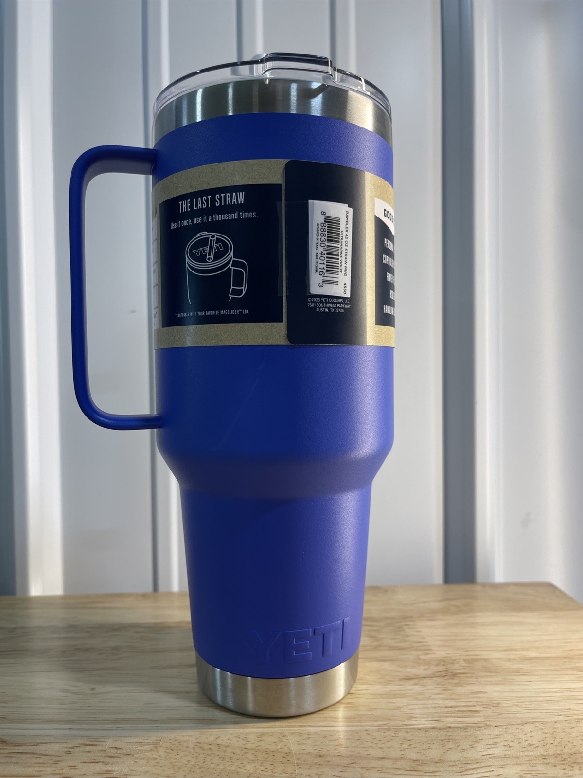 YETI 42 oz Rambler Travel Mug Ultramarine Violet Limited Ed Straw Handle Rambler
