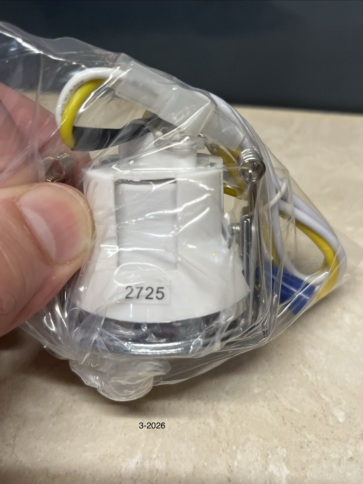 NEW Vent A Hood P1350 Integrated LED Light Bulb Assembly 2700K for Range Hood