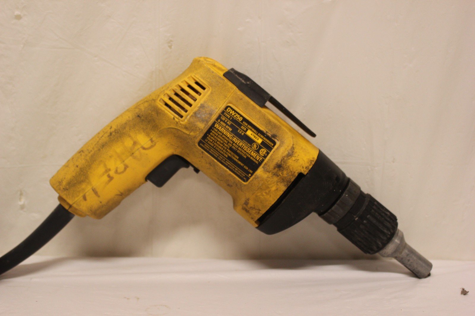 DEWALT DW250 Drywall Screwdriver Corded Electric 120V 4000 RPM Yellow/Black C2