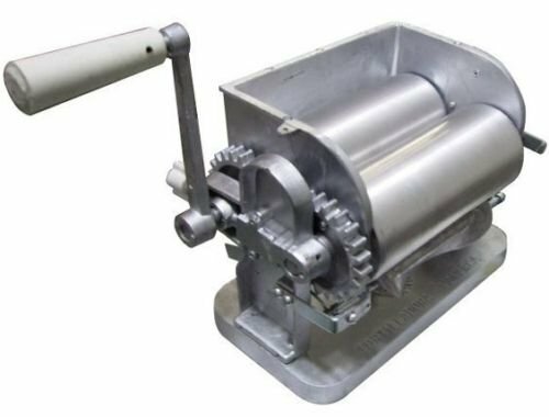 NEW Made in Mexico Monarca Manual Flower/Corn Aluminum Tortilla Maker Roller …