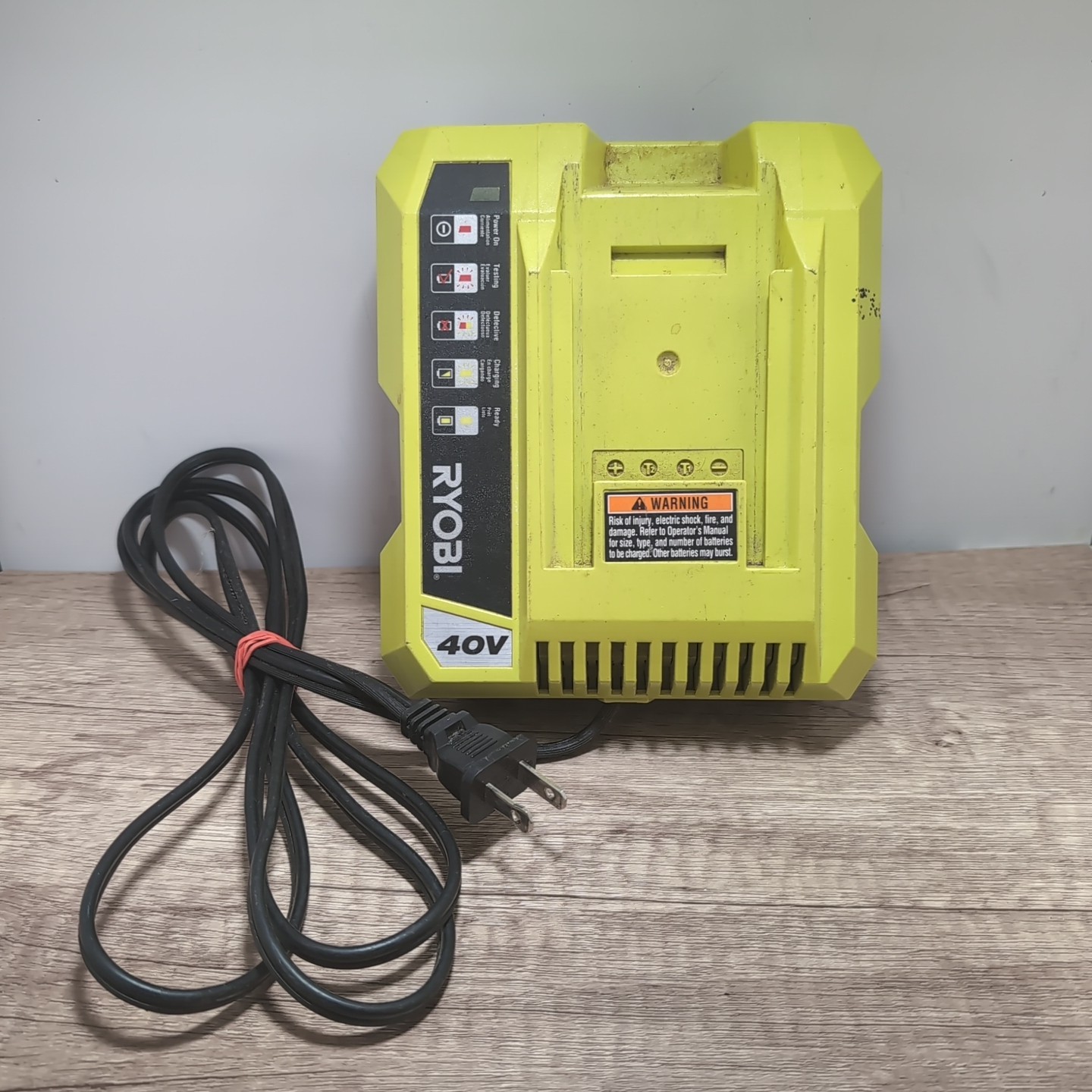 Ryobi -ion Replacement Battery Charger Class 2 OP401 40V Tested