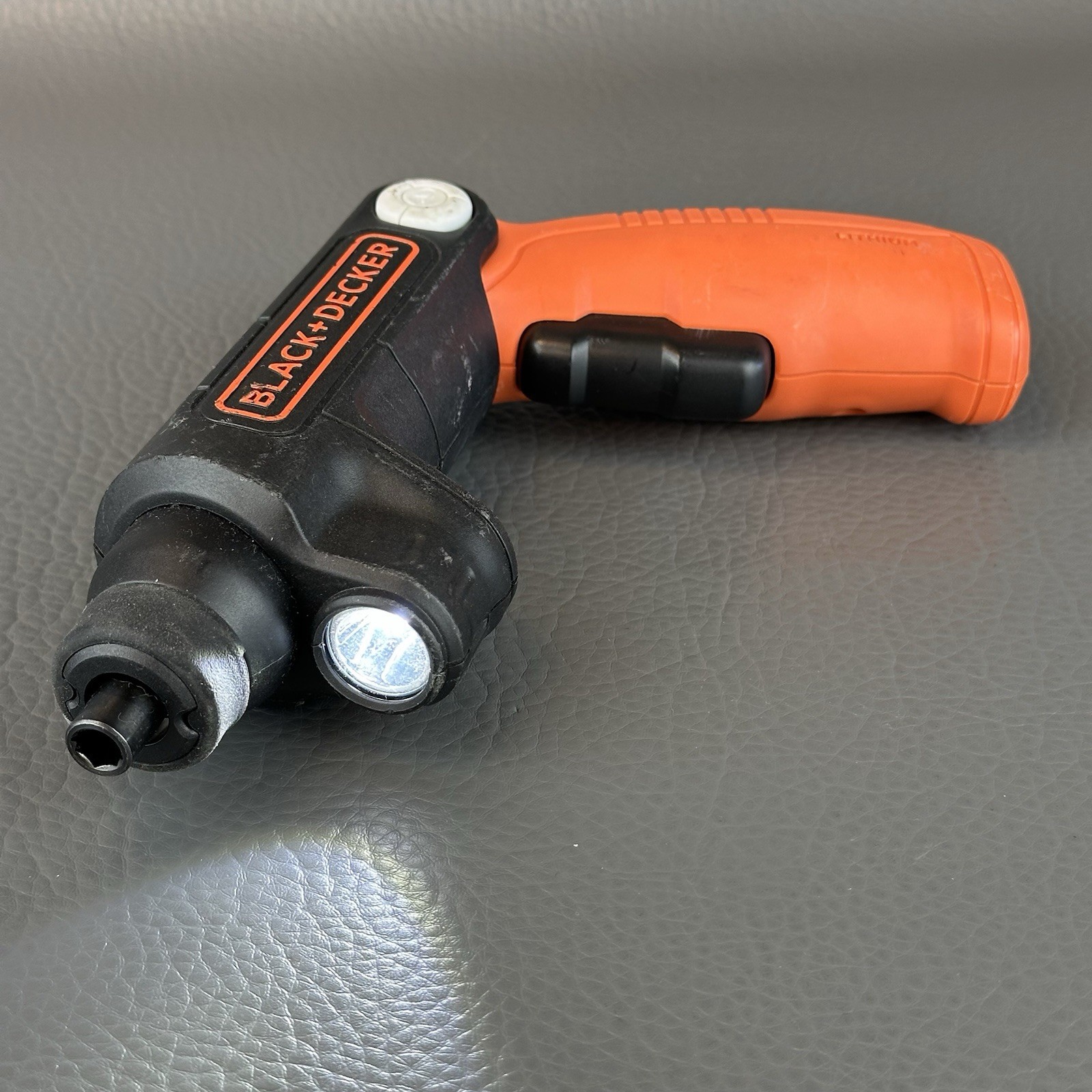 BLACK+DECKER 4V MAX Cordless Screwdriver w/ LED (BDCSFL20C) Charger Not Included