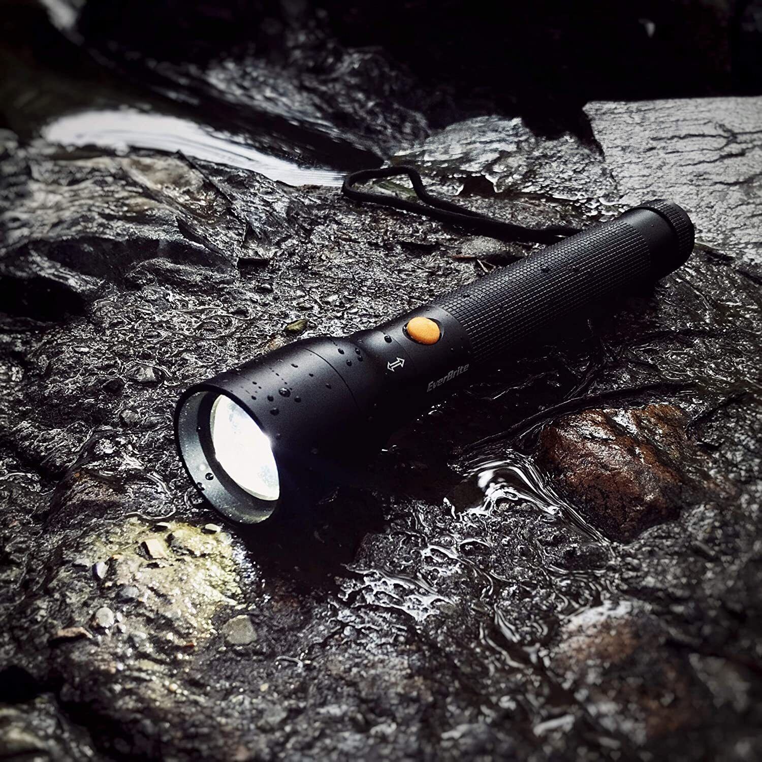 EverBrite 900 LM Flashlight Ultra Bright Tactical Adjustable Focus 3 Light Modes