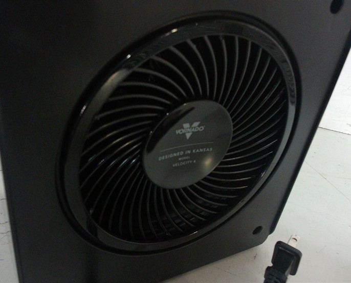 Vornado Velocity Whole Room Heater – Black