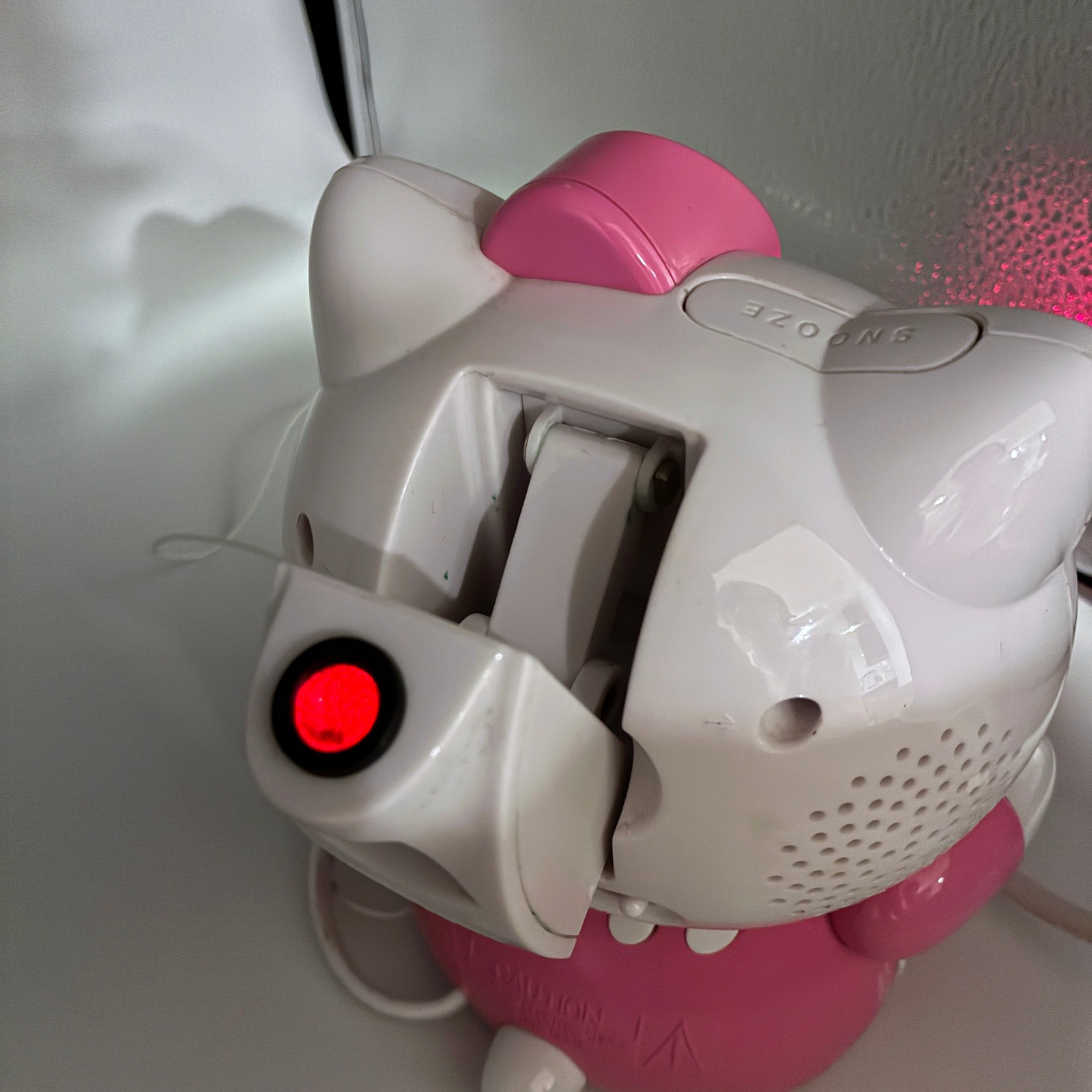 Hello Kitty Projector Alarm Clock AM / FM Radio KT2064 – Tested Working