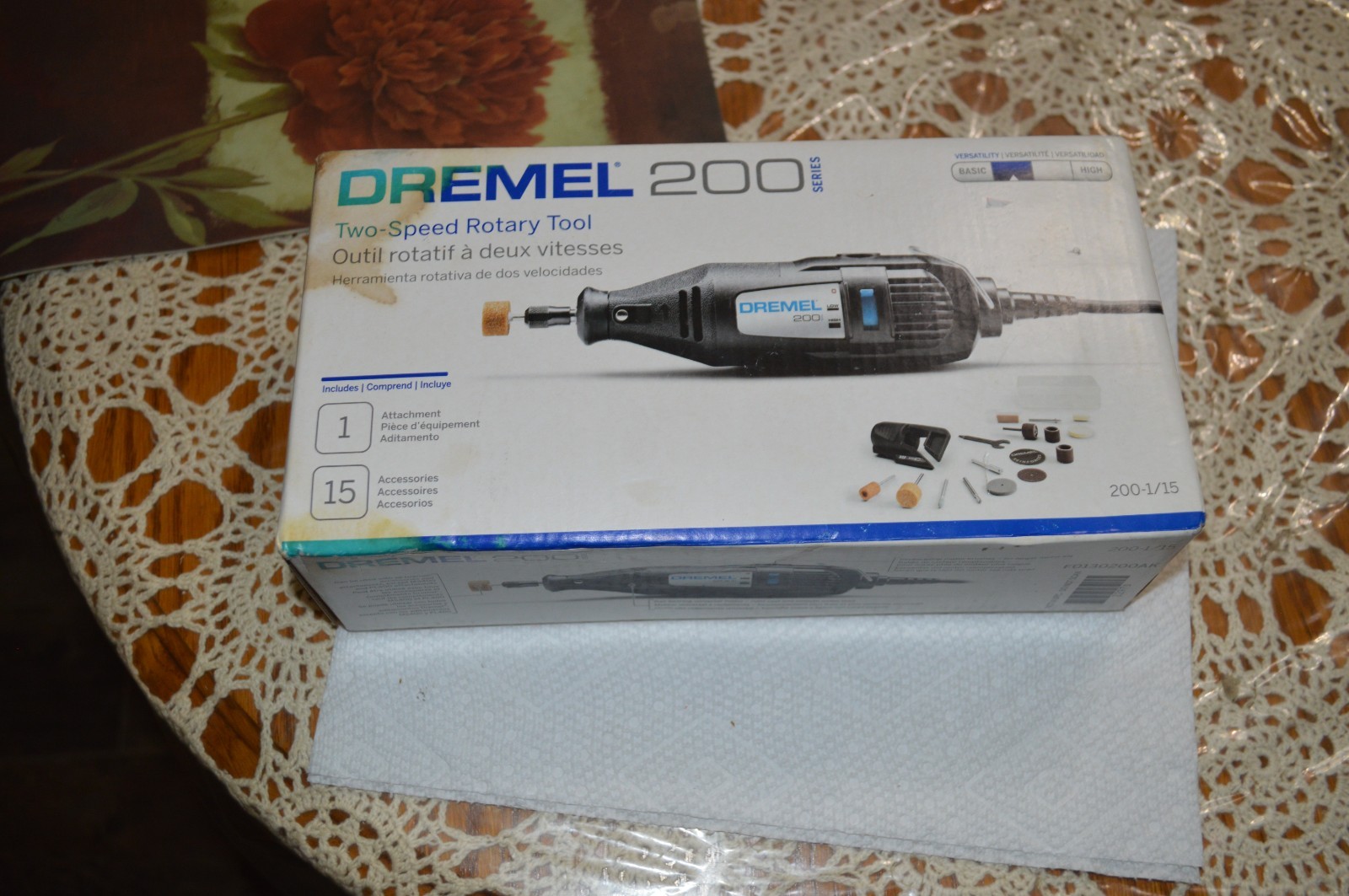 Dremel 200 Two-Speed 120V Corded Rotary Tool 16-Piece Kit 200-1/15