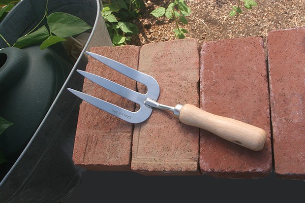Weeding Fork Hand Garden Tool Stainless Steel Wood Handle Gardening Implement