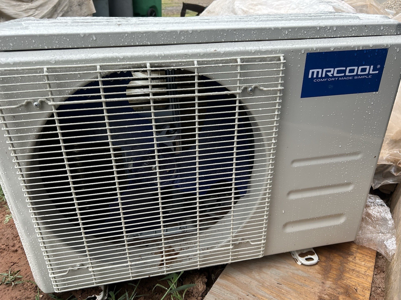MRCOOL Split System Outdoor Condenser Unit 115V R410A 1-Zone Gray