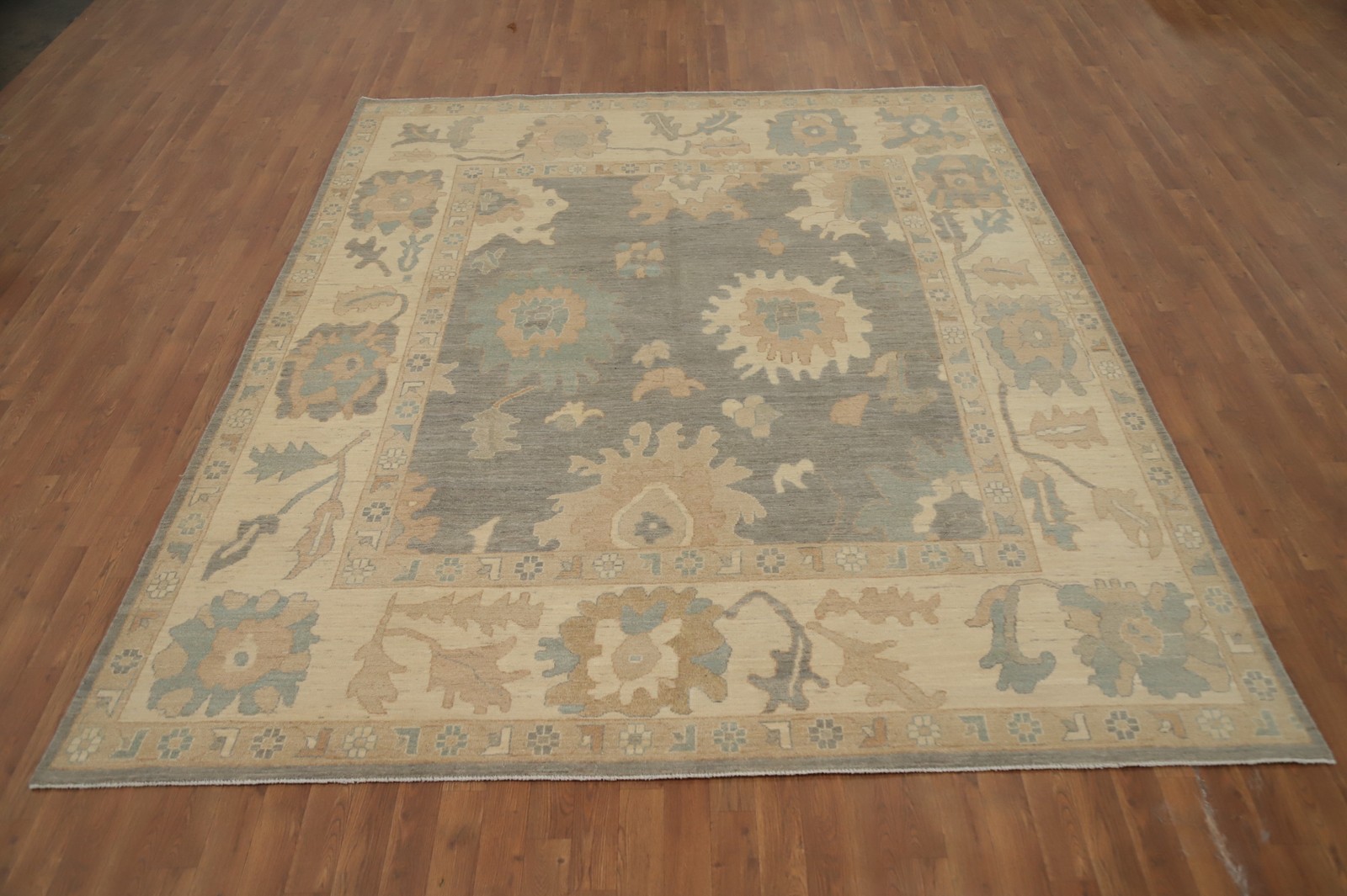 Gray Oushak Turkish Area Rug 8×10 Hand-knotted Wool Oriental Carpet for Any Room