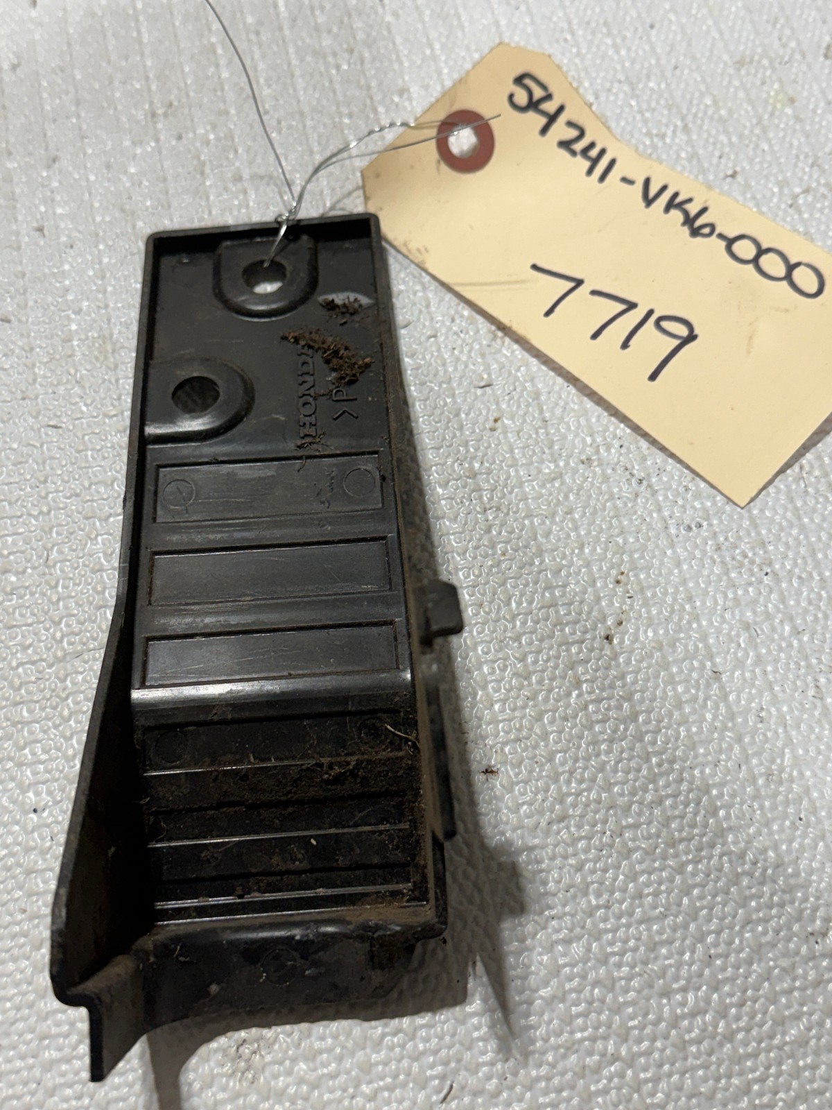 54241-VK6-000 Genuine Honda COVER, DRIVESHAFT HRC216 (#7719)