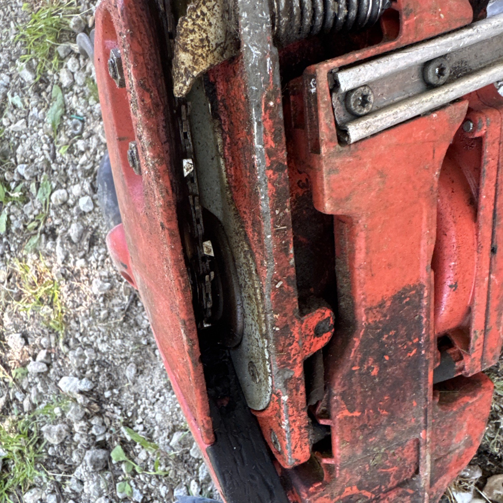 Dolmar Chainsaw 5100S Complete~20″ Bar~for parts~Good Compression~Read All