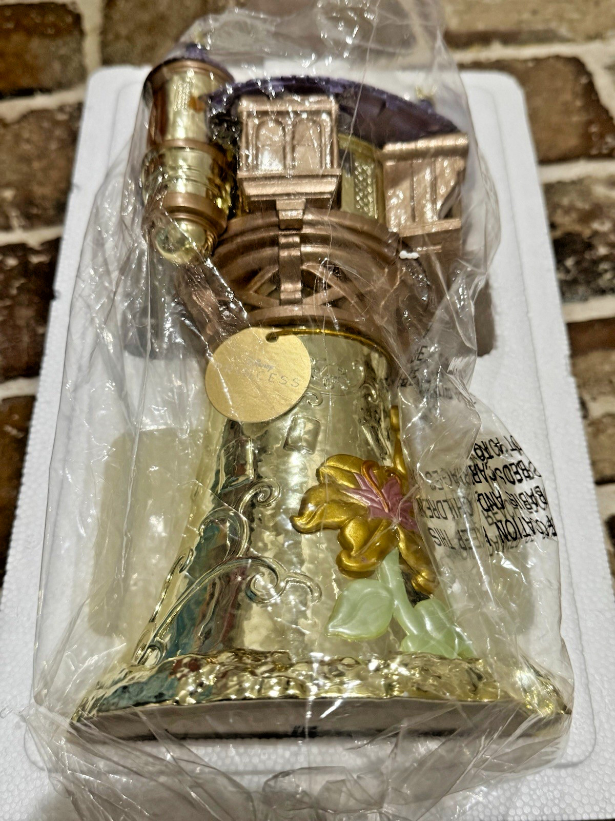 Bath & Body Works Disney Princess Rapunzel Tower 3 Wick Candle Holder ~ NIB