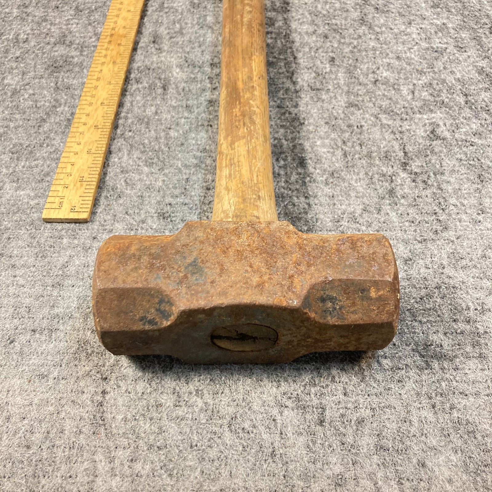 Leetonia 6lb Sledgehammer Octagon Face 20″ Wood Handle USA