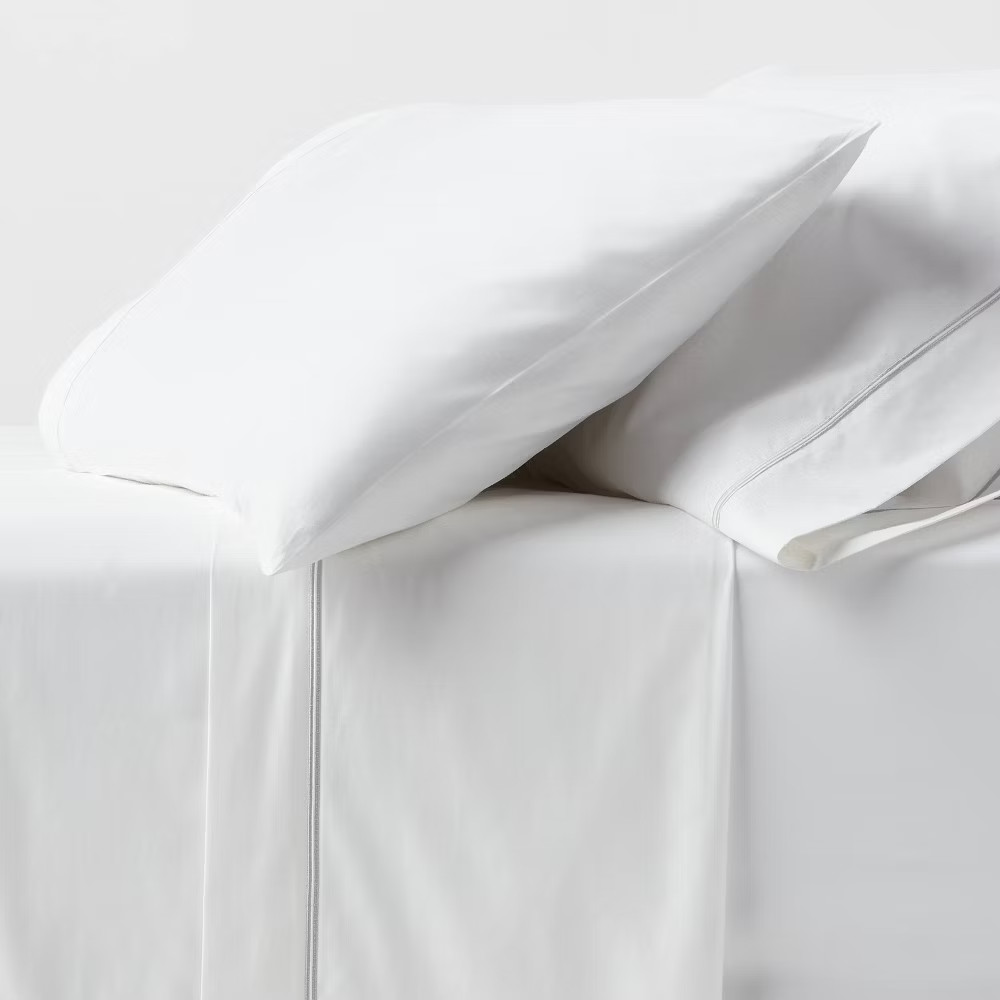 800 Thread Count 4pc Hotel Collection Sheet Set Baratta – Threshold