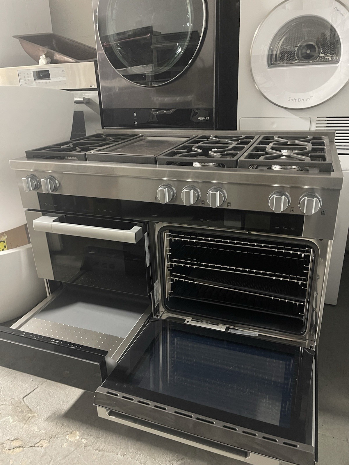 Miele HR1956- 3LP DFGD Series 48″ Smart Freestanding Dual Fuel Range