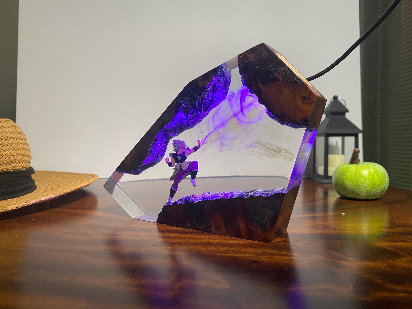 Broly resin lamp, Dragon Ball Gift, Epoxy resin lamp
