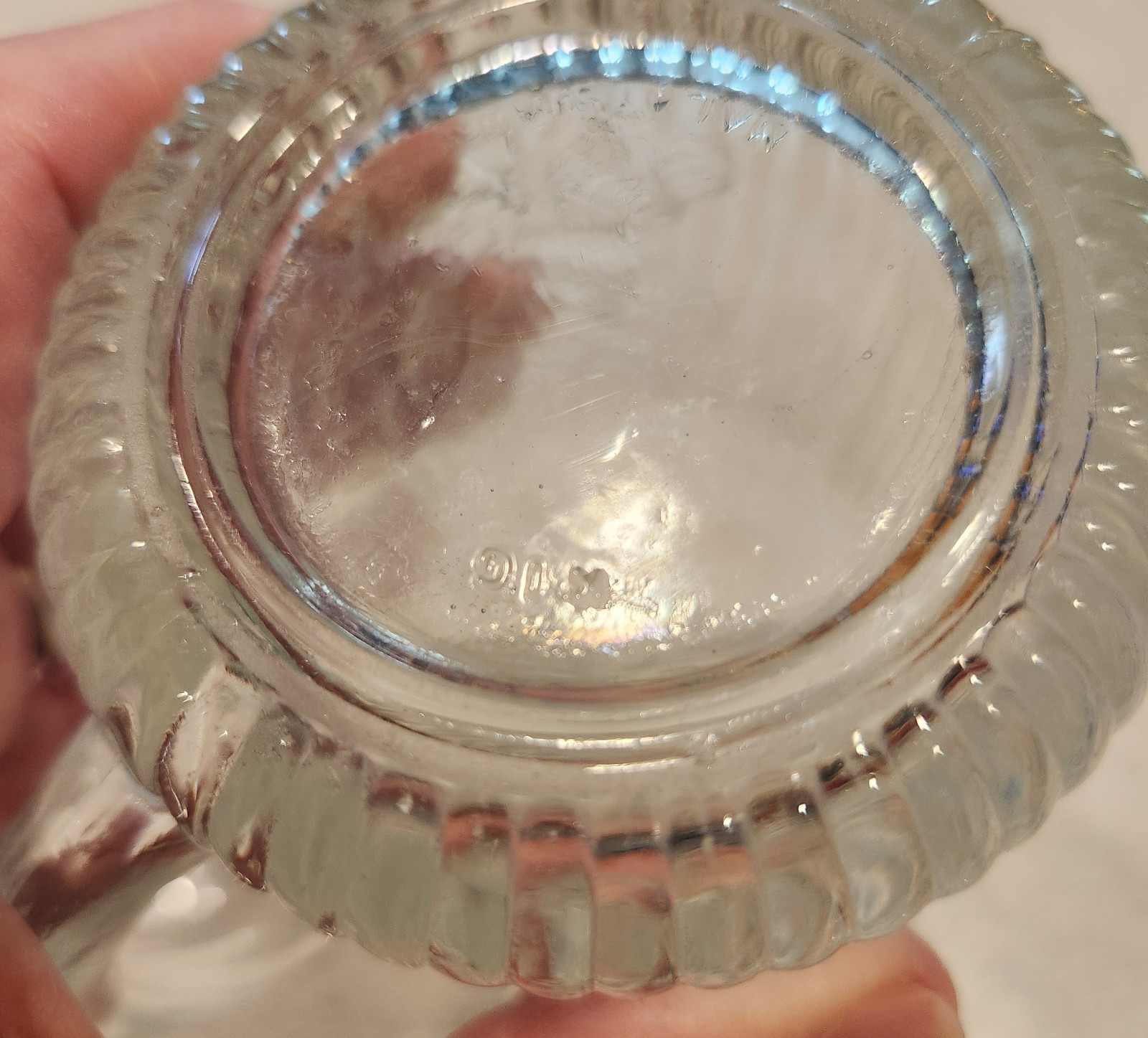 2 VINTAGE CLEAR ROSE FLOWERS EMBOSSED MUGS GLASS RIBBED ARCOROC KIG MALAYSIA