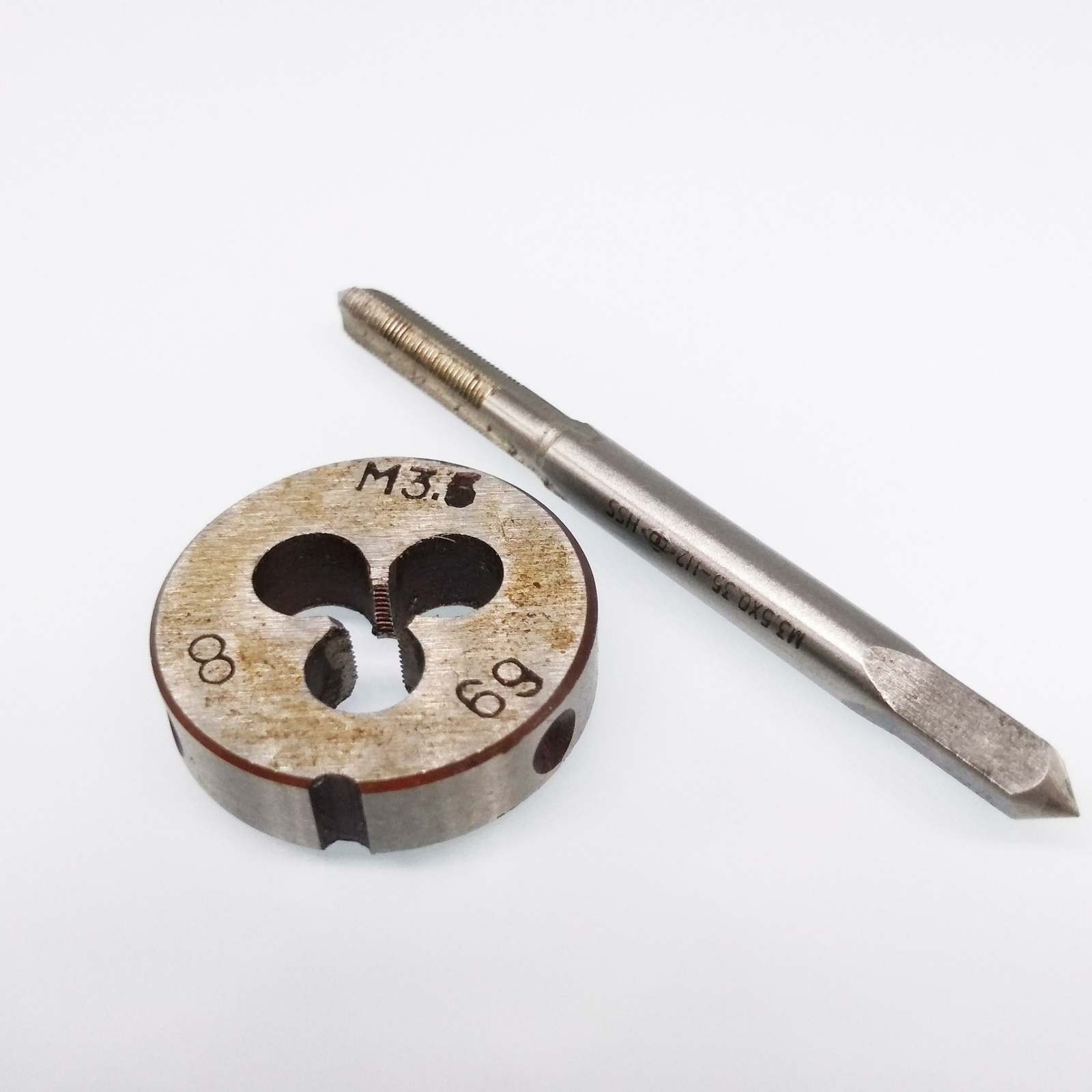 HSS M3.5 x 0.35mm Tap & M3.5 x 0.35mm Die Metric Thread Right Hand