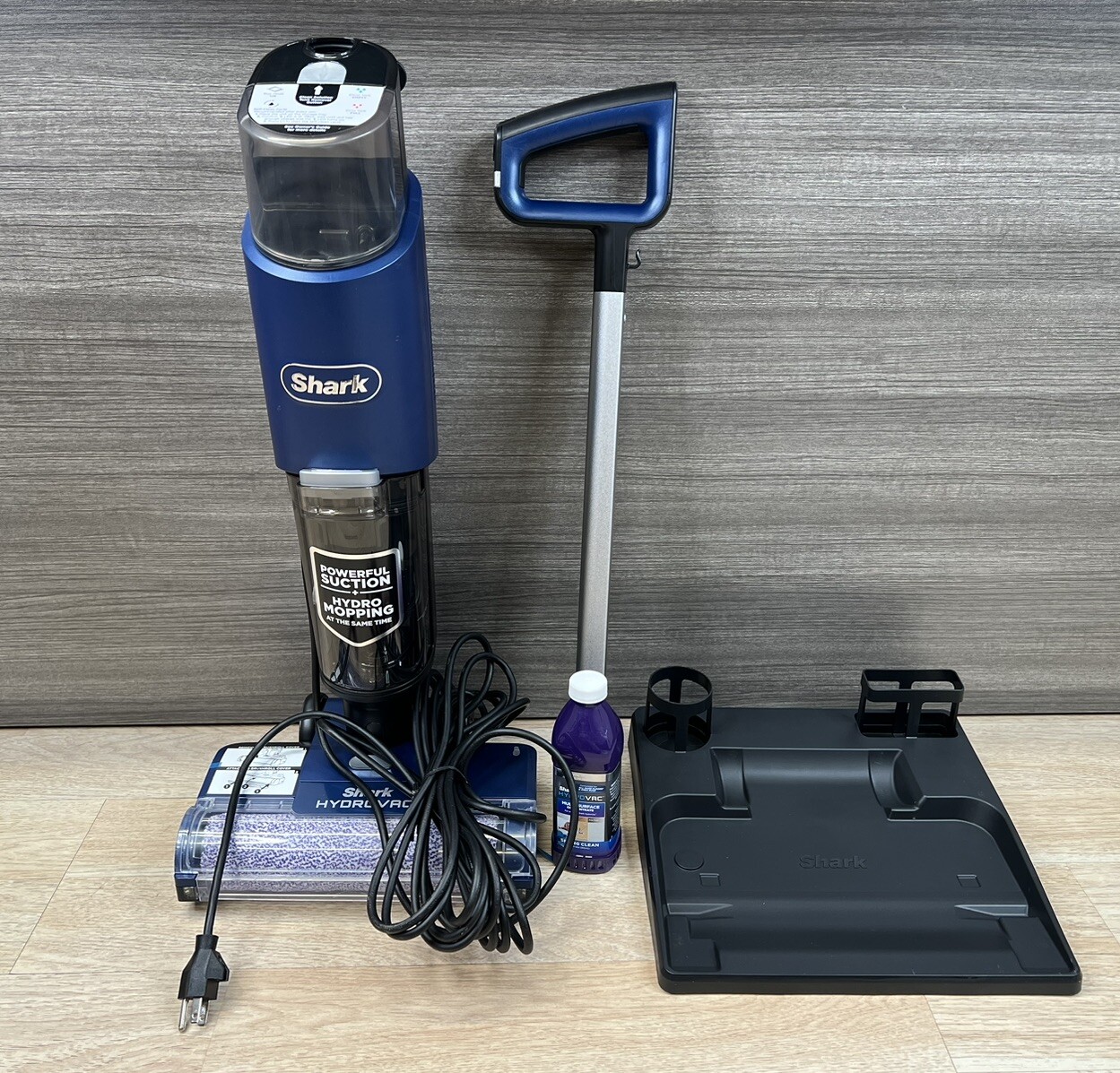 Shark WD101Q HydroVac XL 3-in-1 Vacuum System [ REFURBISHED]