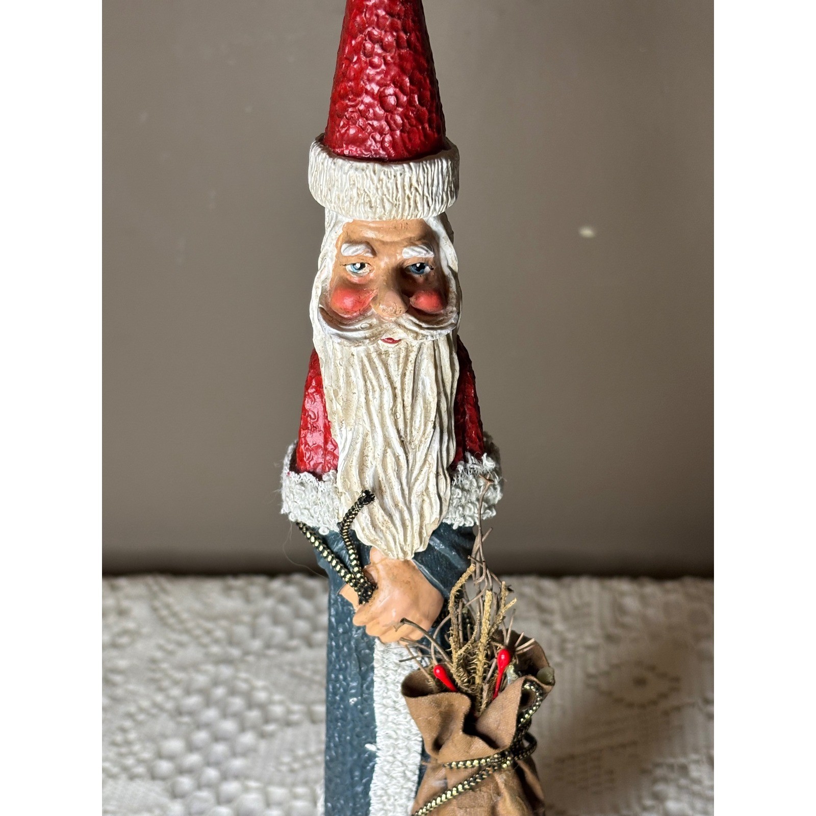 Vintage Folk Art Tall Slender Santa Claus Figurine Red Blue Holiday Decor 9.5in