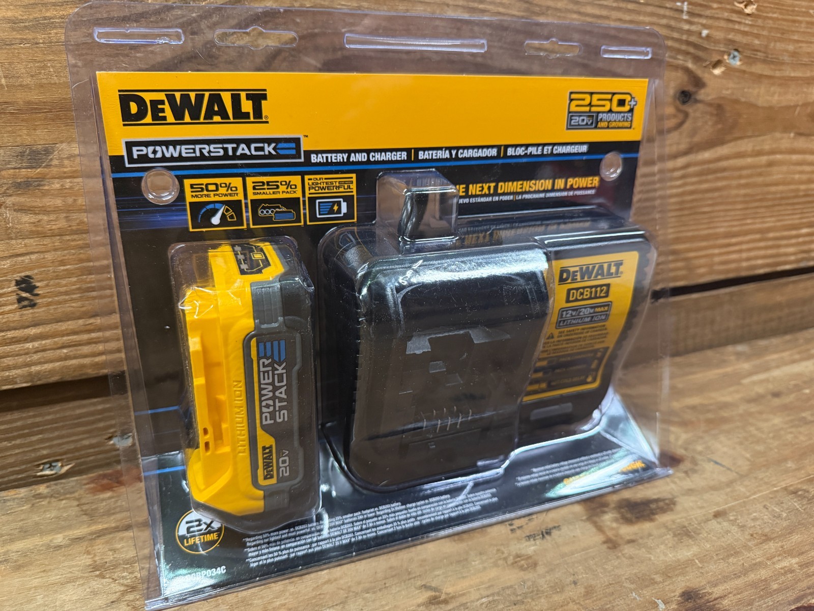 DeWALT 20V MAX POWERSTACK 1.7AH Compact Battery and Charger Kit DCBP034C (Qty)