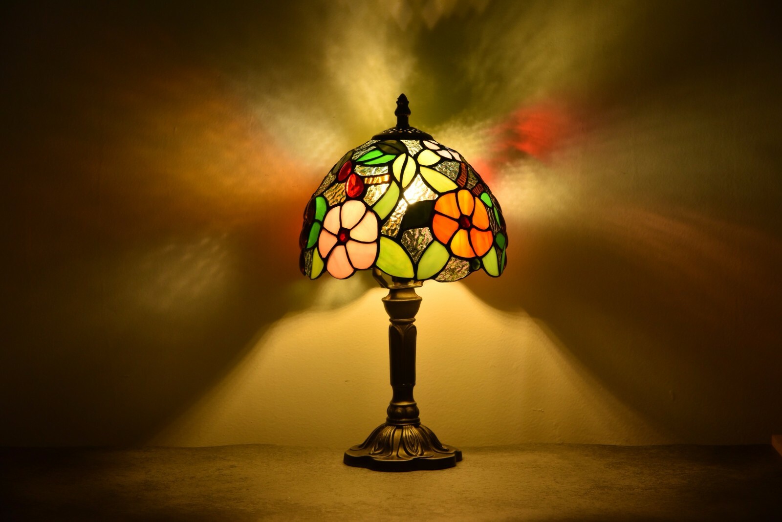 Tiffany Table Lamp Bedside Lamp Floral Stained Glass Lamp Desk Light H14″
