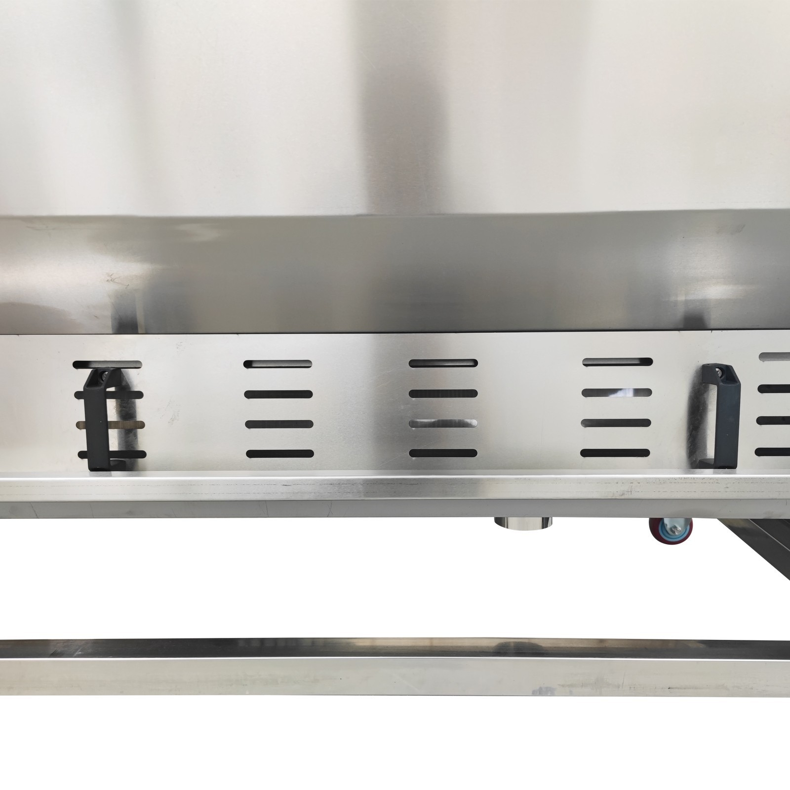 Electric Rolling Peeling Machine Brush Roller Cleaning Machine 1000Kg/h 2.2KW
