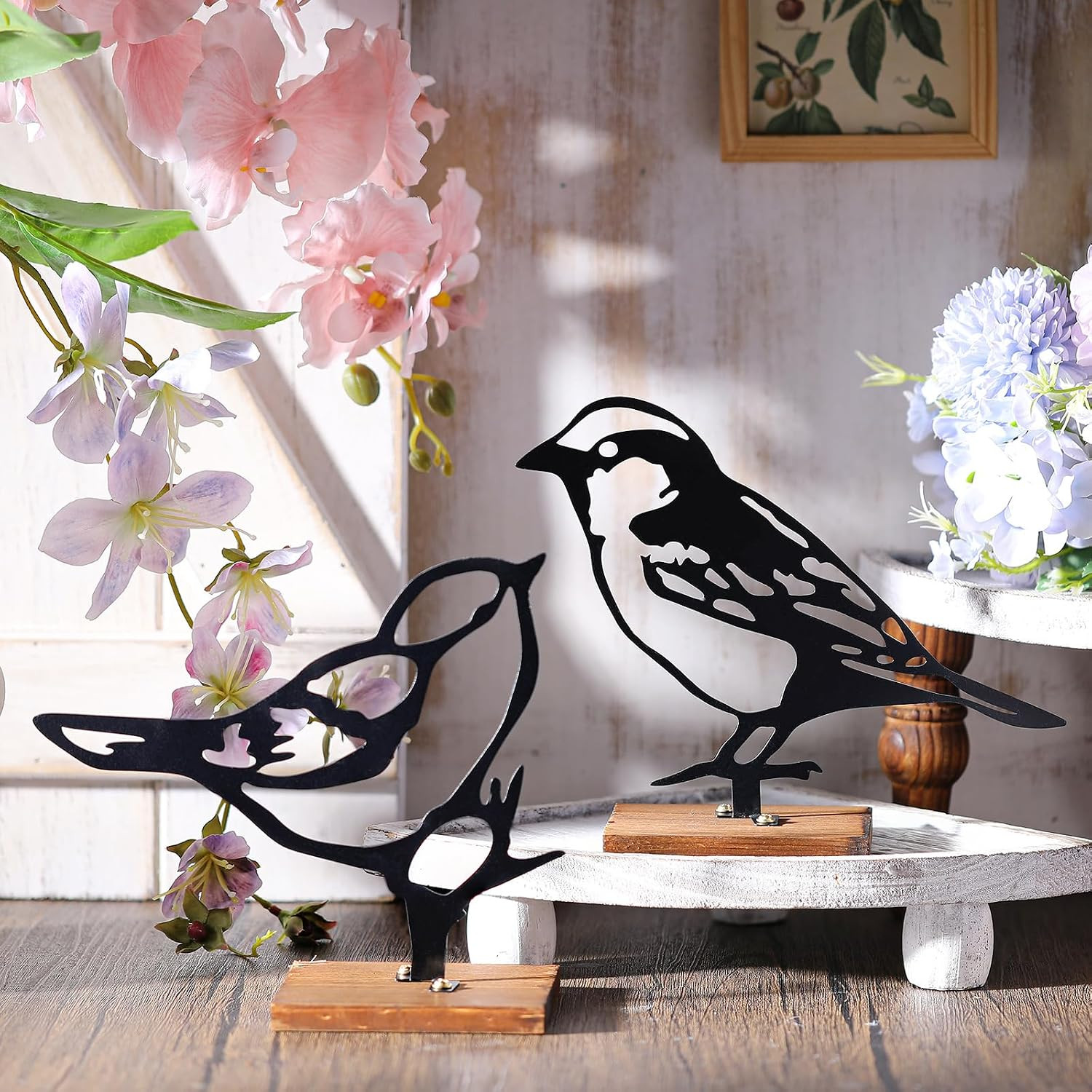 2Pcs Metal Bird Figurines Rustic Tabletop Decor with Wooden Base 5.91in