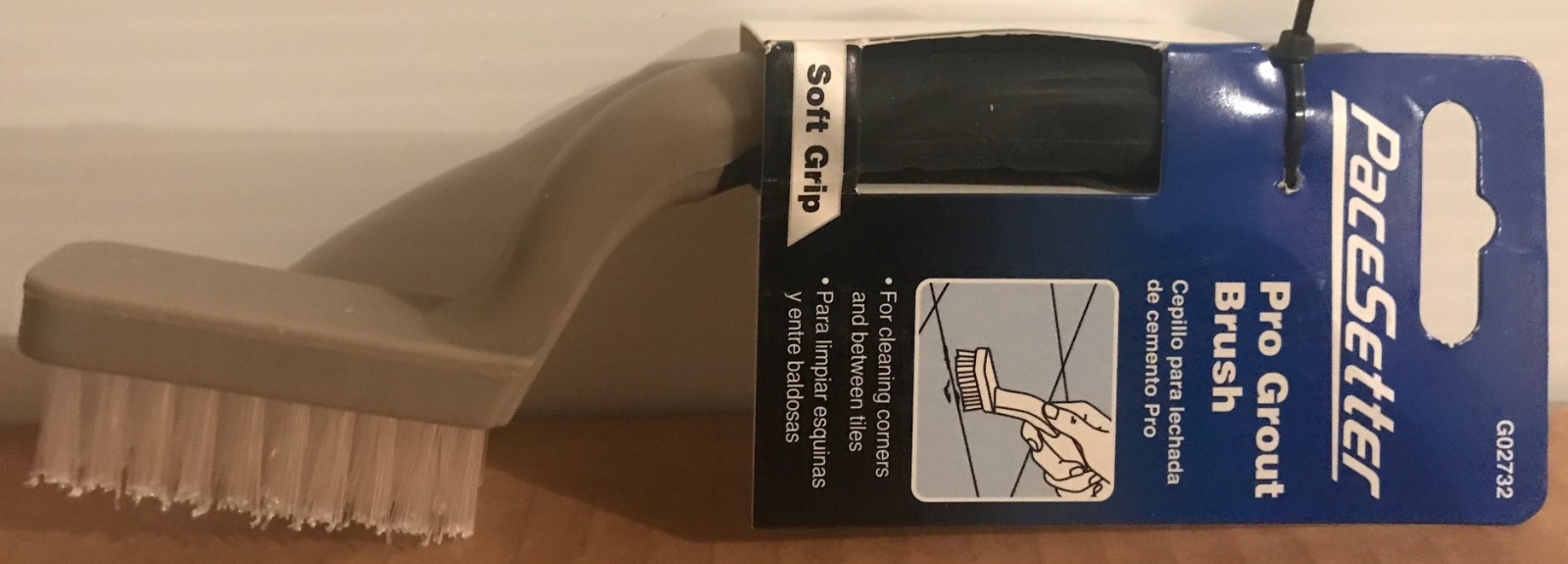 Pacesetter Pro Poly-Fiber Tile Grout Brush w/Soft-Grip Angled Handle – NEW