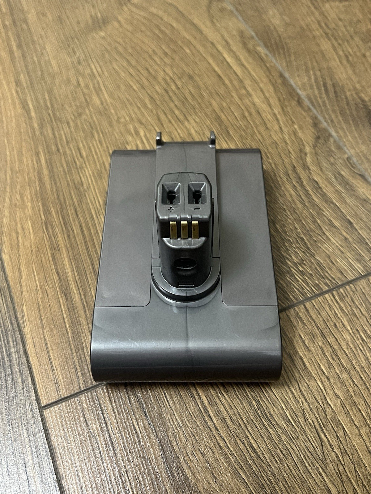 Battery for Dyson DC 31 vacuum cleaner, 22.2V 1300 mAh 30 Wh