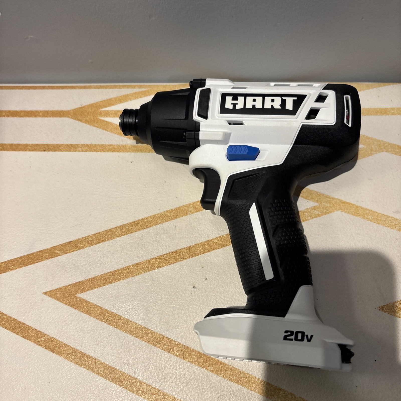 HART 20v Cordless Impact 1/4 Driver Drill – HPID02 – Tool Only
