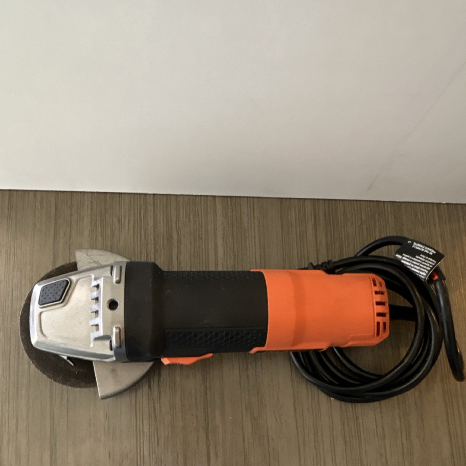 BLACK+DECKER BDEG400 Angle Grinder 4.5in Corded Electric 120V Orange/Black