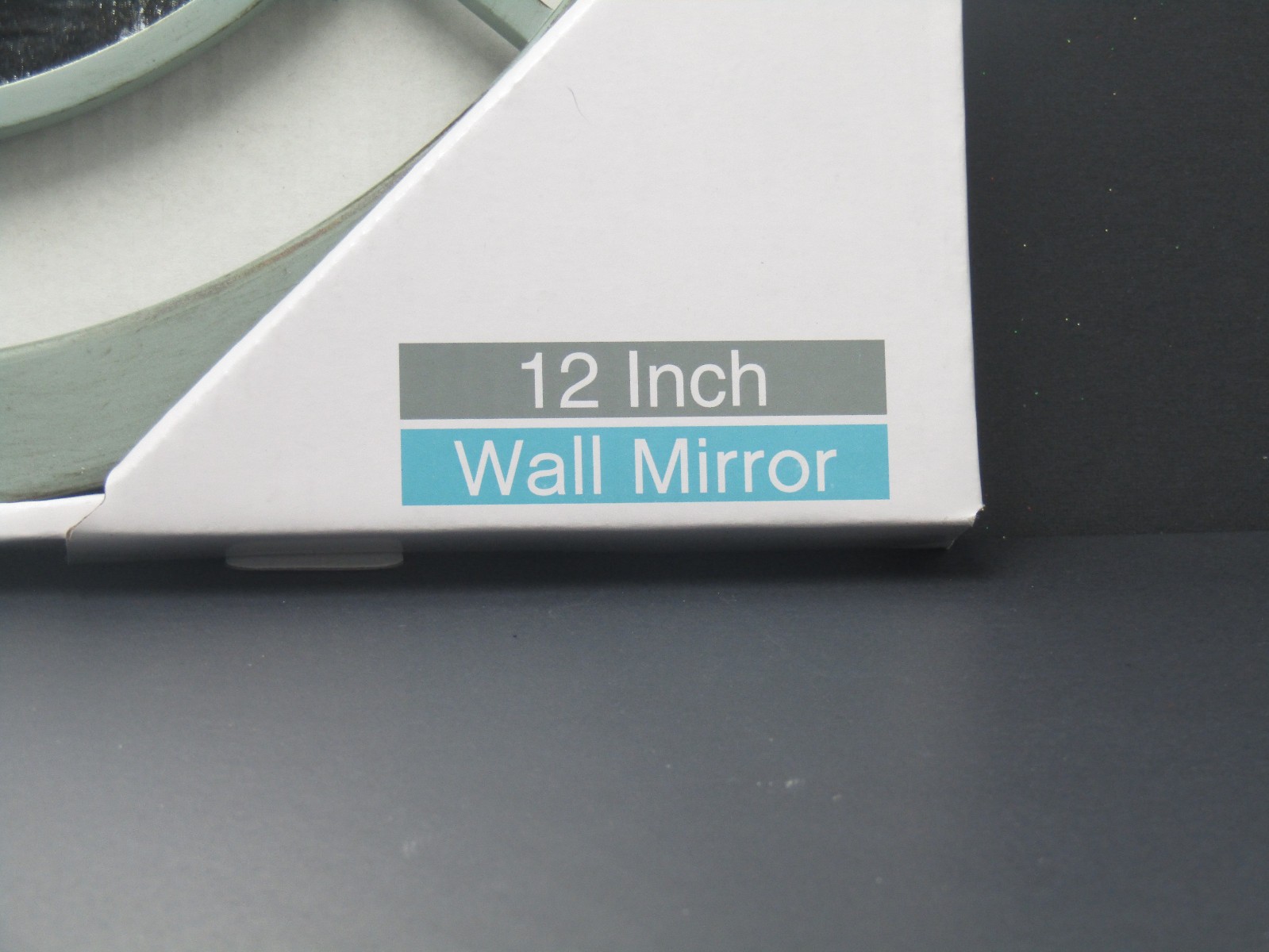 Encore Home Decor Wall Mirror Green Round Any Room 12 Inch 30.5cm New