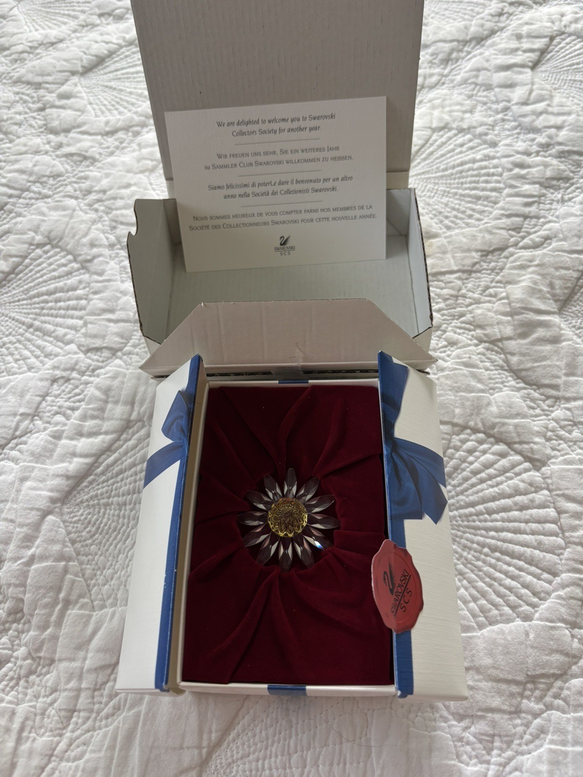 Swarovski Figurine Flower – Marguerite. Yellow 5cm. Original packaging.