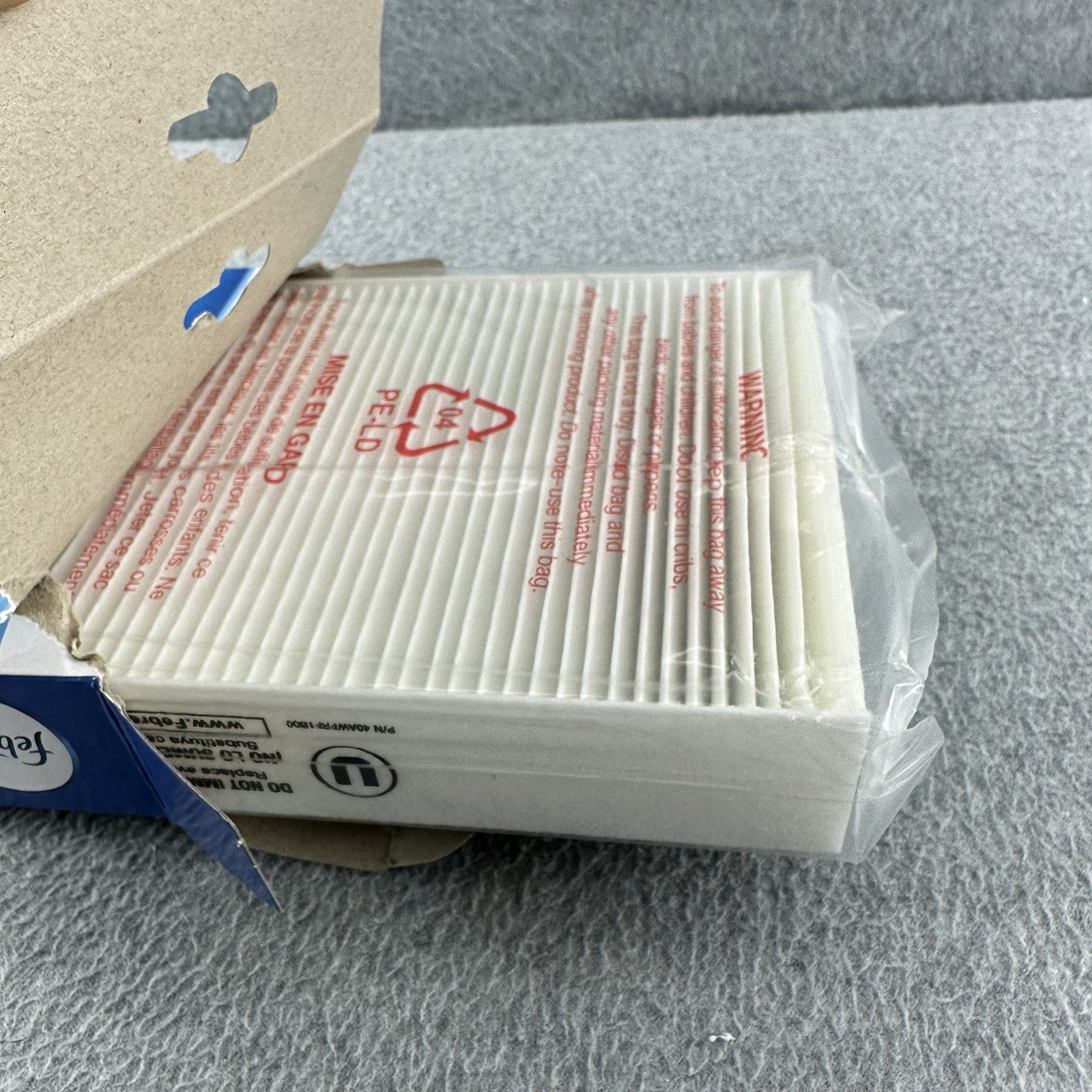 Febreze HEPA-Type U Air Dual Action Purifier Replacement Filter [FRF101B]