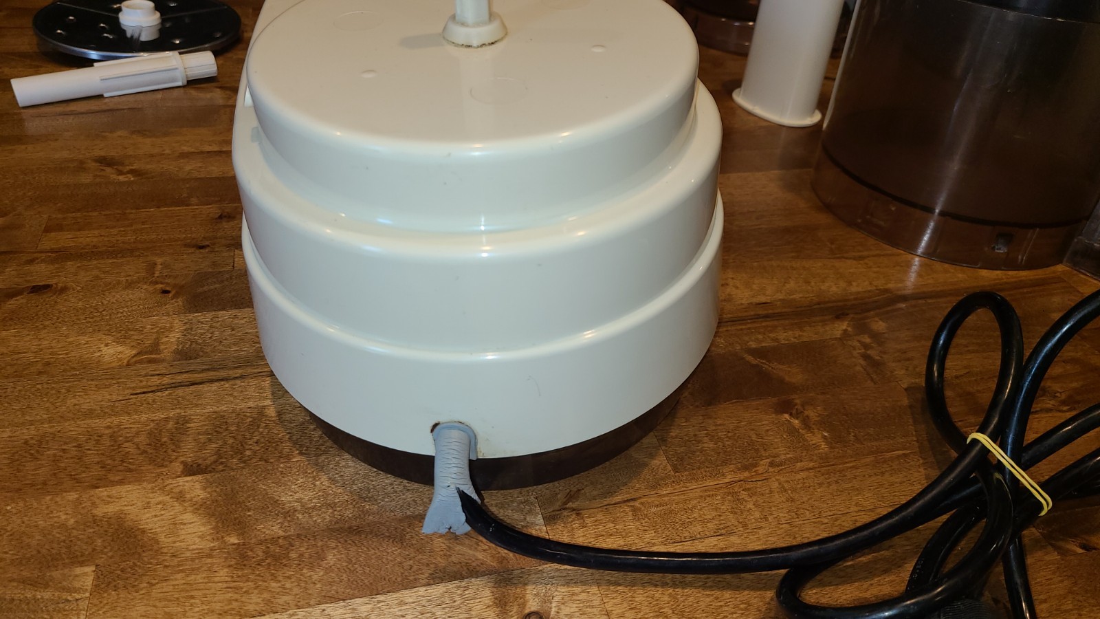 Vintage KitchenAid KFP700 Food Processor Hobart Works Sold AS-IS See description