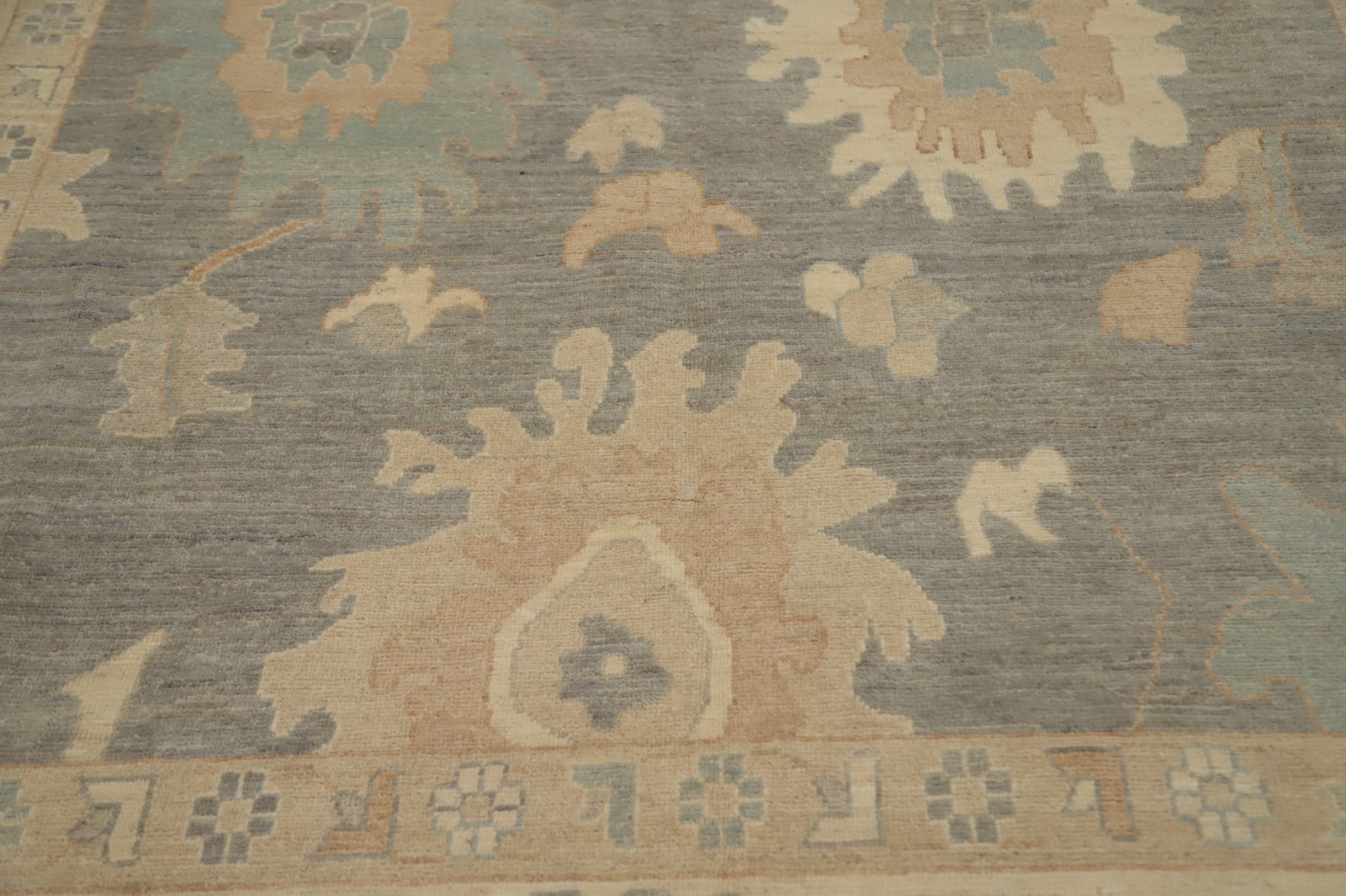 Gray Oushak Turkish Area Rug 8×10 Hand-knotted Wool Oriental Carpet for Any Room