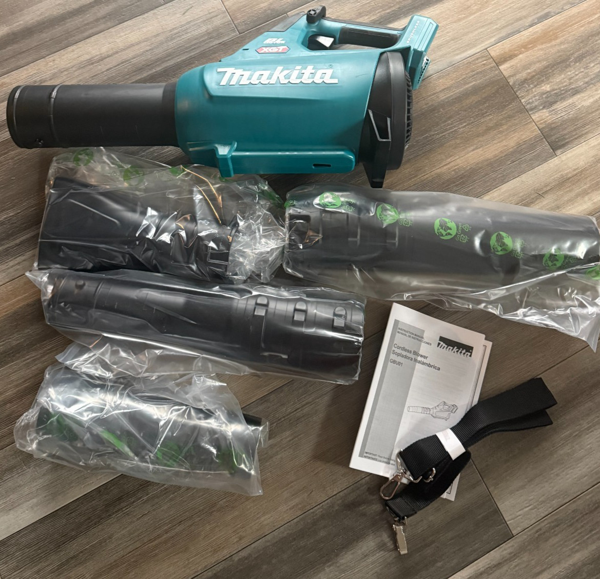 MAKITA 40V max XGT® Brushless Cordless Blower (Tool Only) GBU01Z