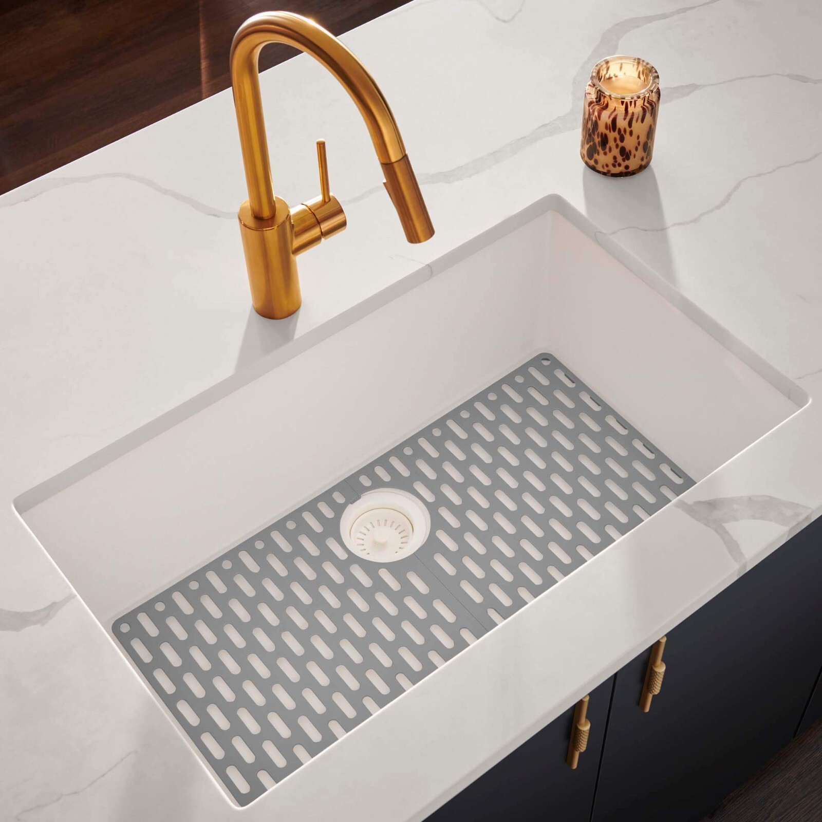 Ruvati 30×18″ Undermount Granite Composite Kitchen Sink-RVG2030WH