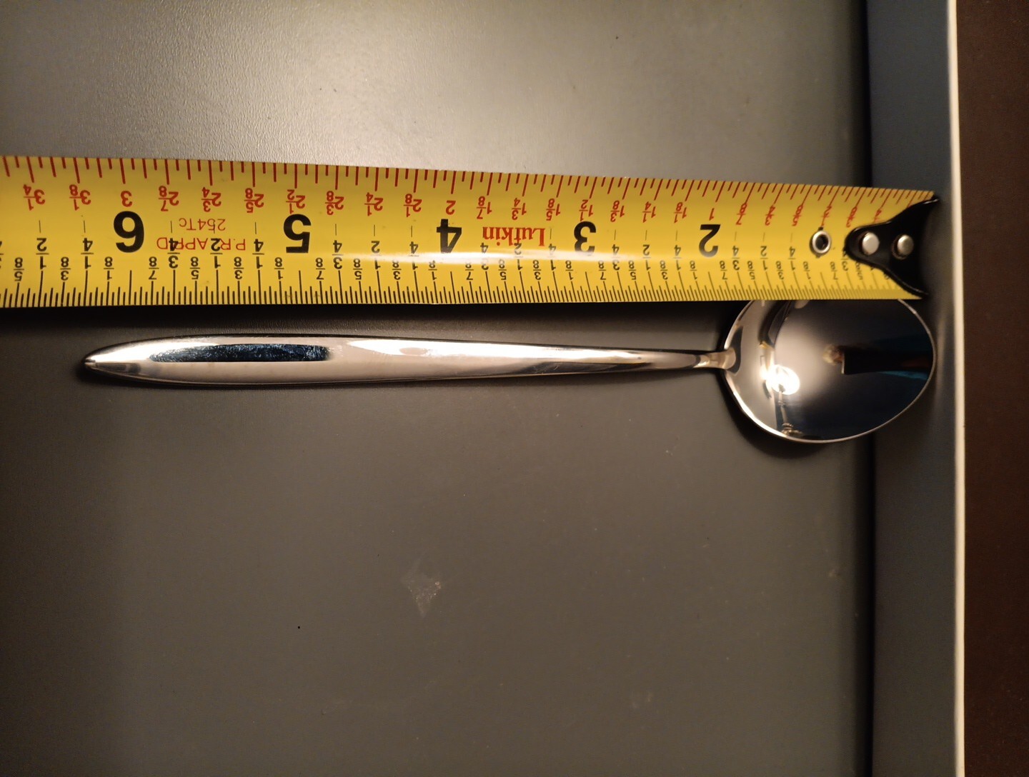 Set 8 Oneida Vintage- Heavy -Plain Curved Up End Tip Slender Soup Gumbo Spoon 6″