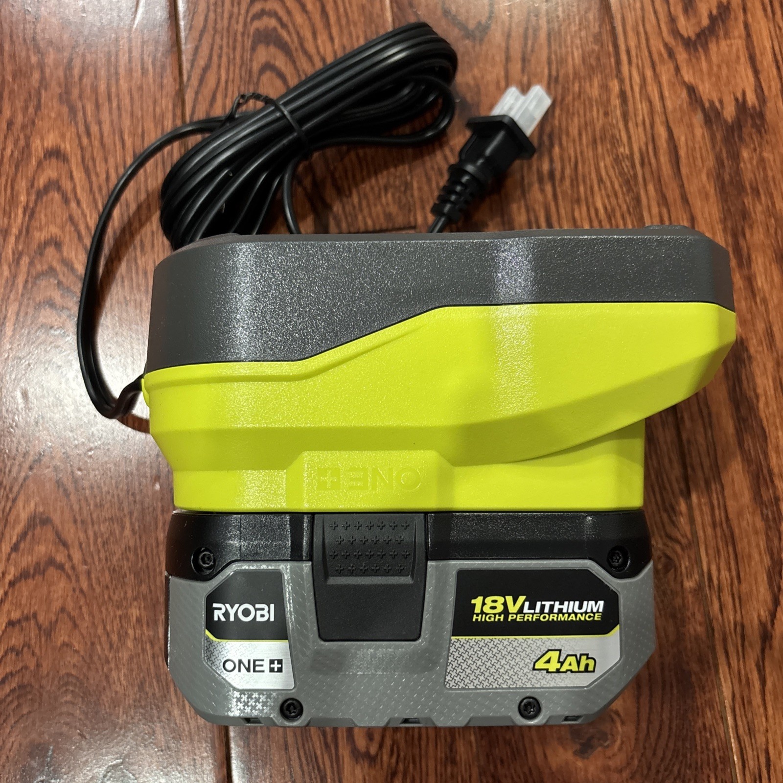 NEW RYOBI ONE+ HP 18V 4.0Ah High Performance Battery PBP004 With New Charger