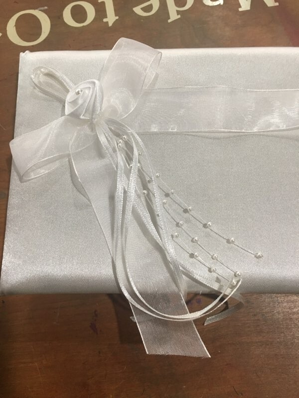 WEDDING GUEST BOOK SATIN IVORY 56 PAGES 8.5 IN X 6 IN NEW IN BOX
