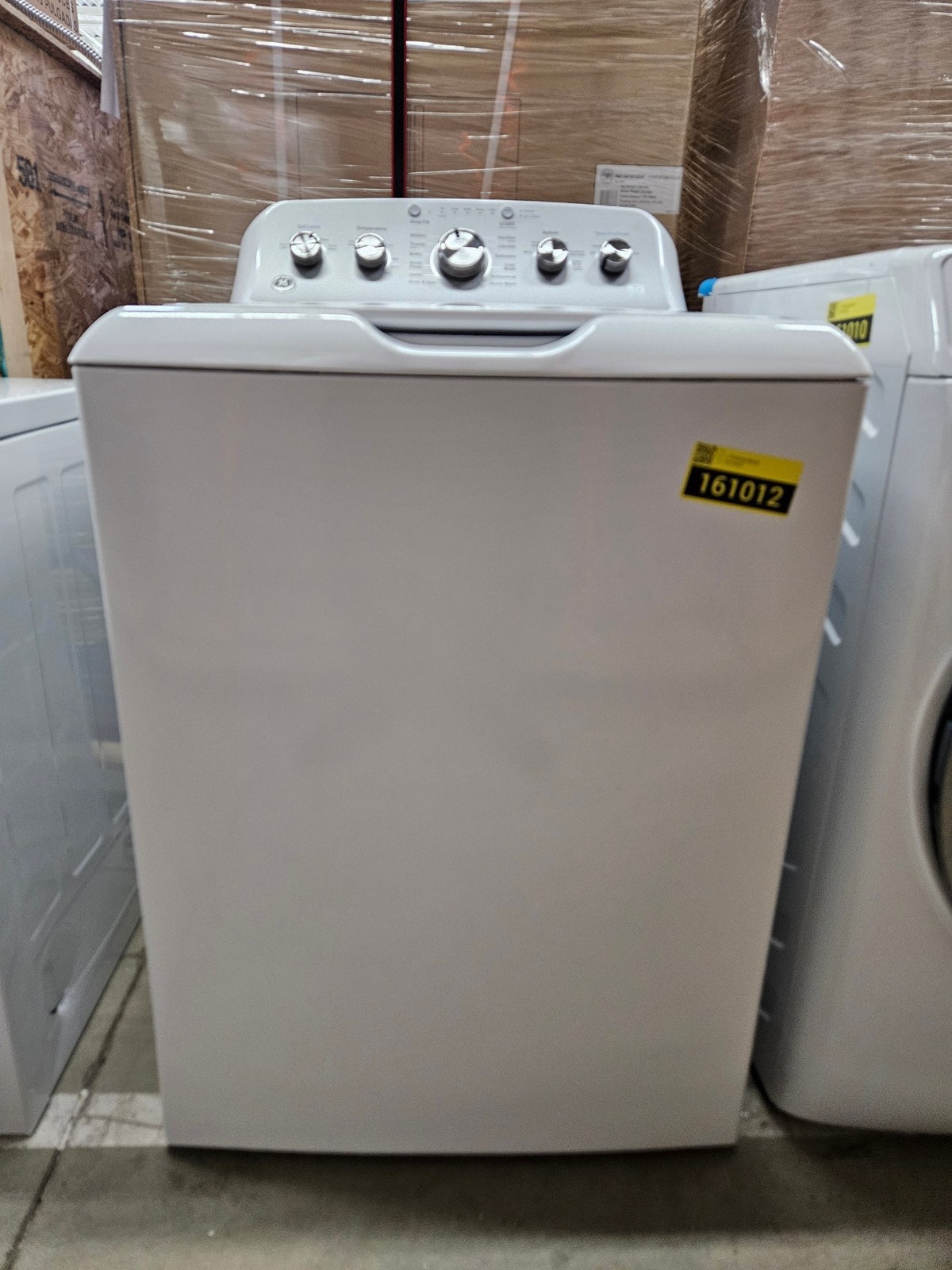 GE GTW538ASWWS 27″ White 4.6 cu. ft. Top-Load Washer NOB #161012