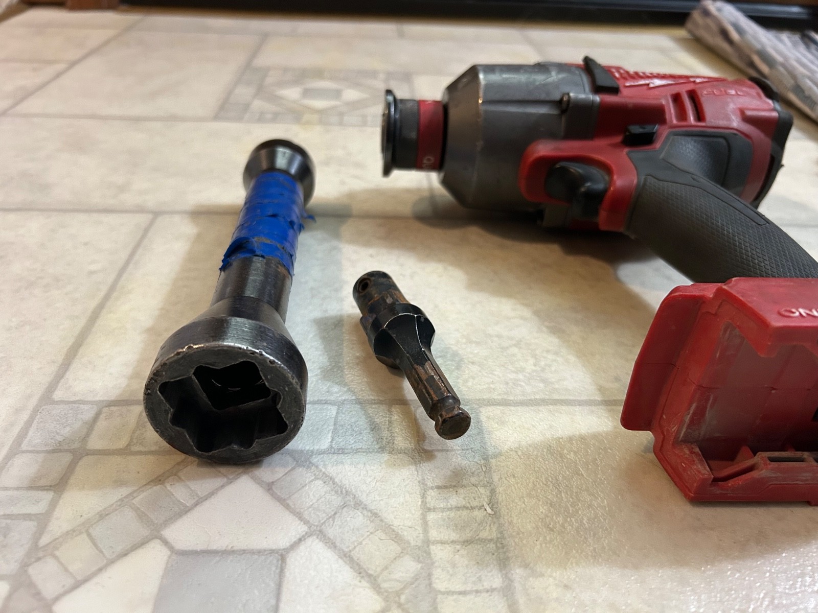 Milwaukee 2865-20 M18 FUEL 7/16 in Hex Utility| High Torque Impac Wrench |OneKey