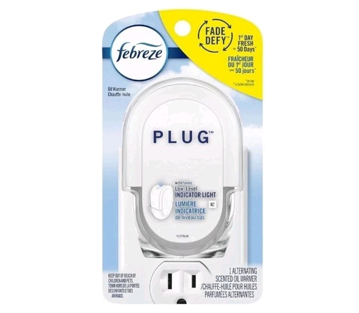 NEW! FEBREZE ●PLUG IN● Alternating Scented Oil Warmer.