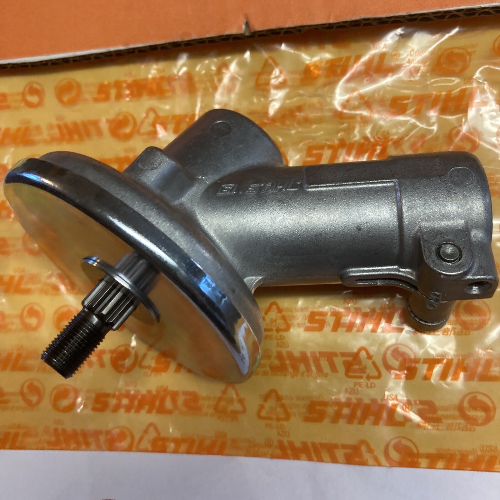 NEW Genuine OEM STIHL FS 56 RC Trimmer Gearbox Gear Head Assembly