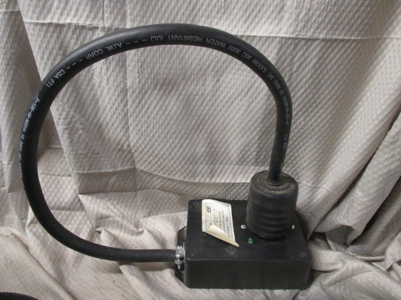 ESP ACTP-SFL-630 NEMA L6-30R 58,500 Amps 250 Volts Surge AMP Protector