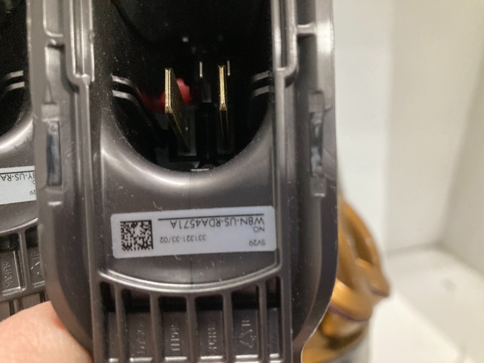 DYSON SV29 Canister and Motor, NO BATTERY for DYSON Outsize Extra, Colors Vary