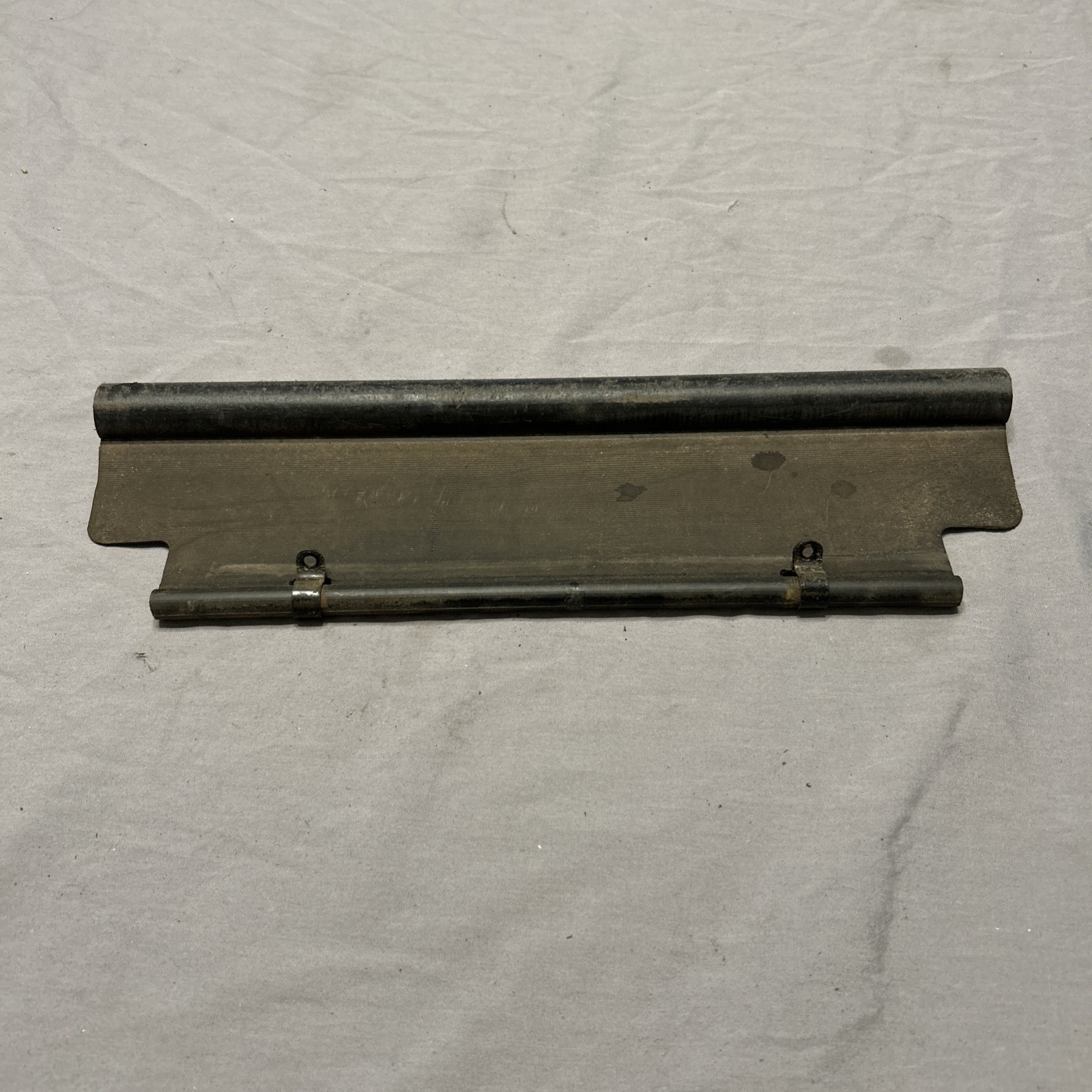 GREENWORKS 17” 120V 10A 4000RPM CORDED LAWNMOWER MO10B00 REAR DECK FLAP
